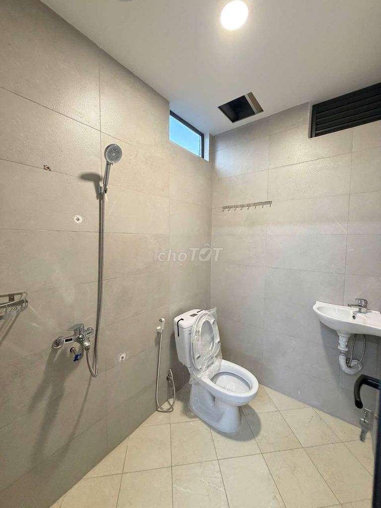 Get two full bedrooms in the United States.