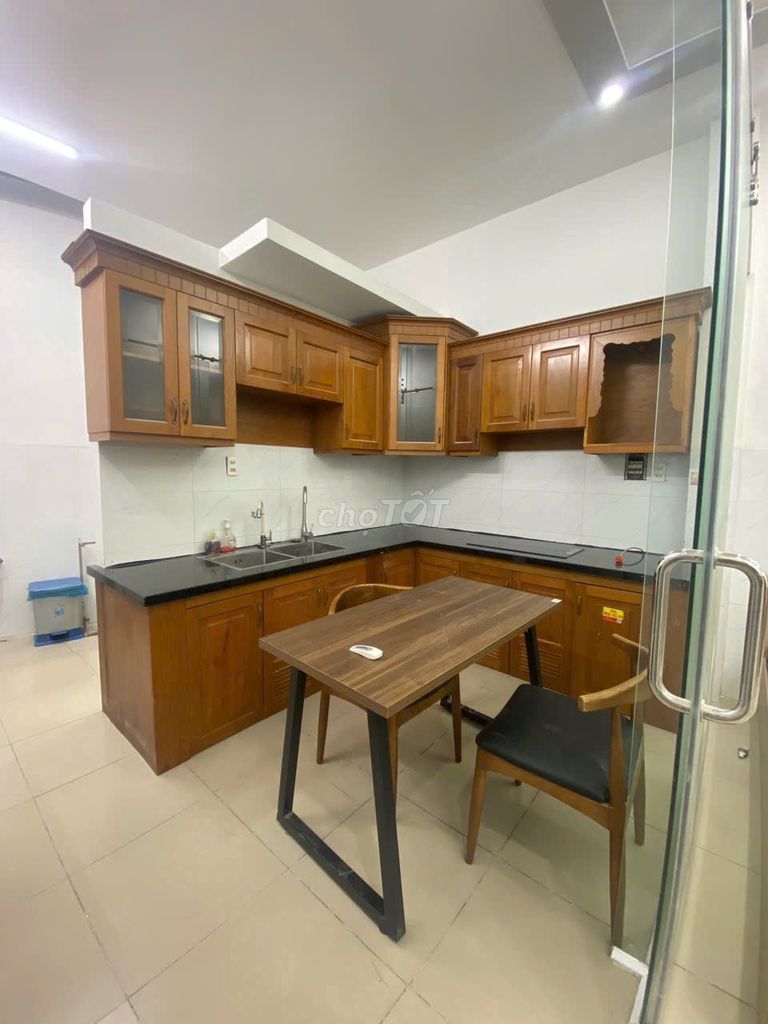 A full interior service apartment, split kitchen - warfield, Tân Bình - value 6 x
