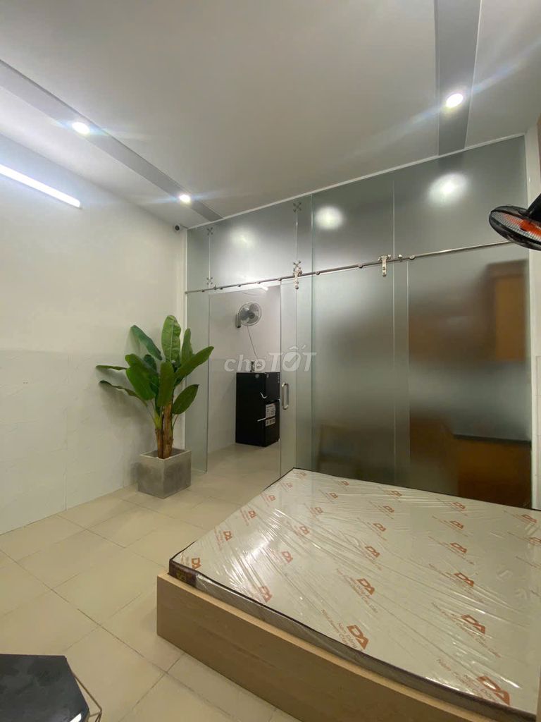 A full interior service apartment, split kitchen - warfield, Tân Bình - value 6 x