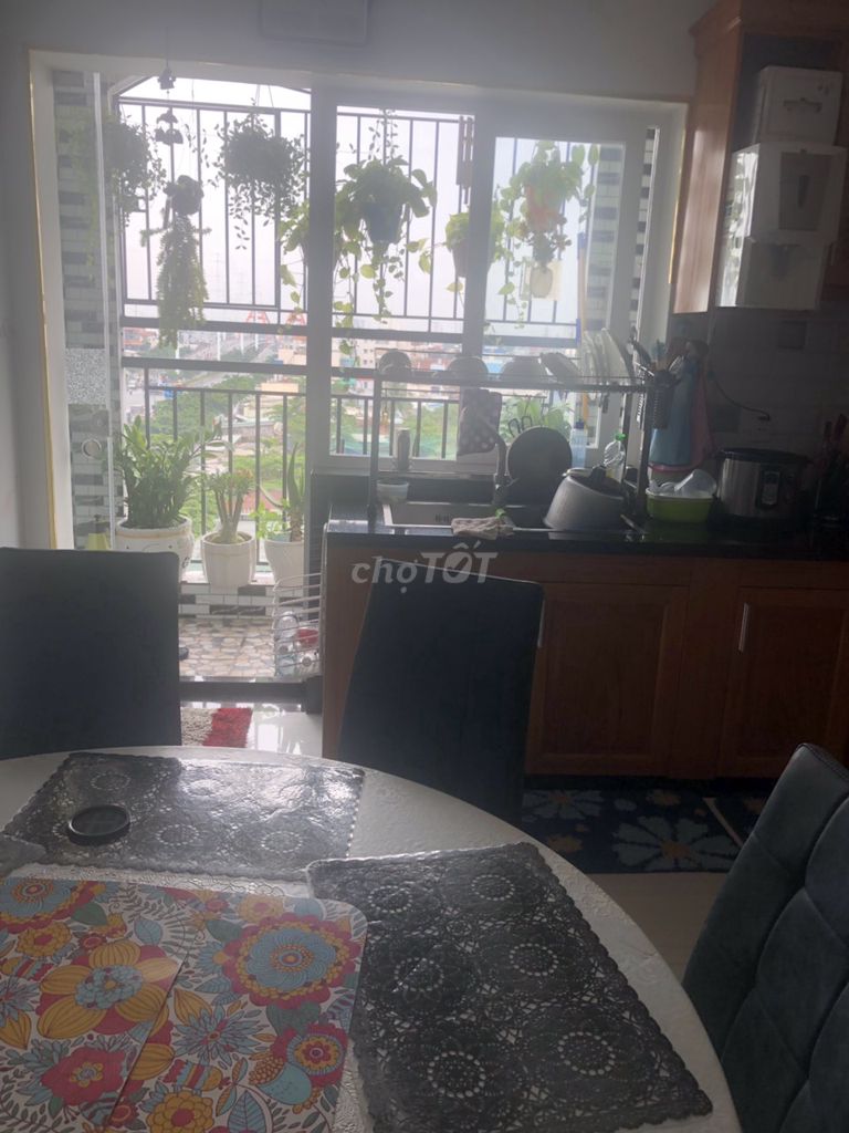 Rent Cộng Hòa Plaza 1 00 meters2, 3 bedrooms, 15 million a month.
