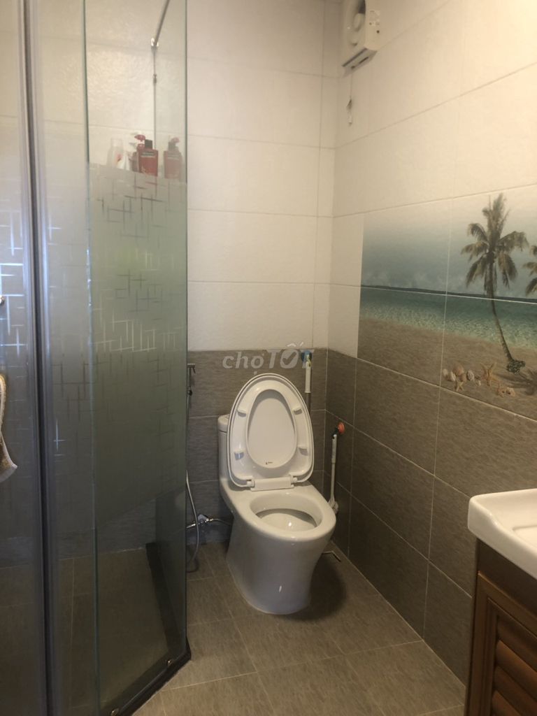 Rent Cộng Hòa Plaza 1 00 meters2, 3 bedrooms, 15 million a month.