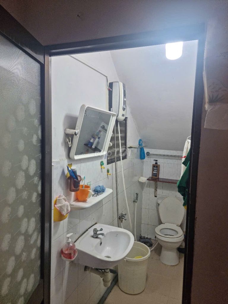 We need to share the Dupix Dirt 3 bedroom area 90 meters 2 South Long District 7 at 2.5 million