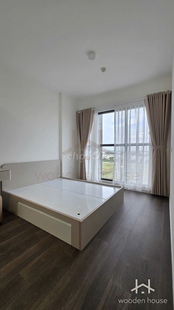 Two bedrooms 69 m2 View Central River 20 million super cool furniture right here