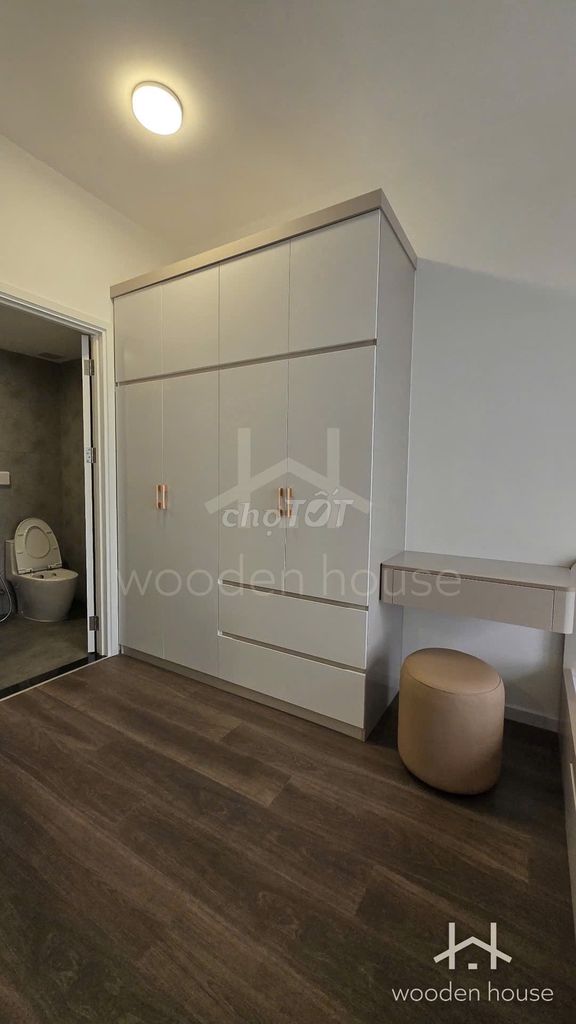 Two bedrooms 69 m2 View Central River 20 million super cool furniture right here