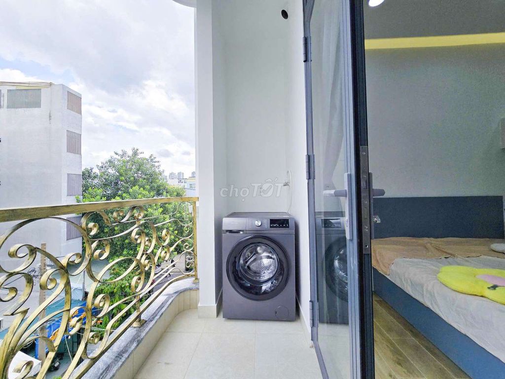 House Full interior - a New 100% kitchen room near the University of Rmit_Guy University of Tdtu District 7