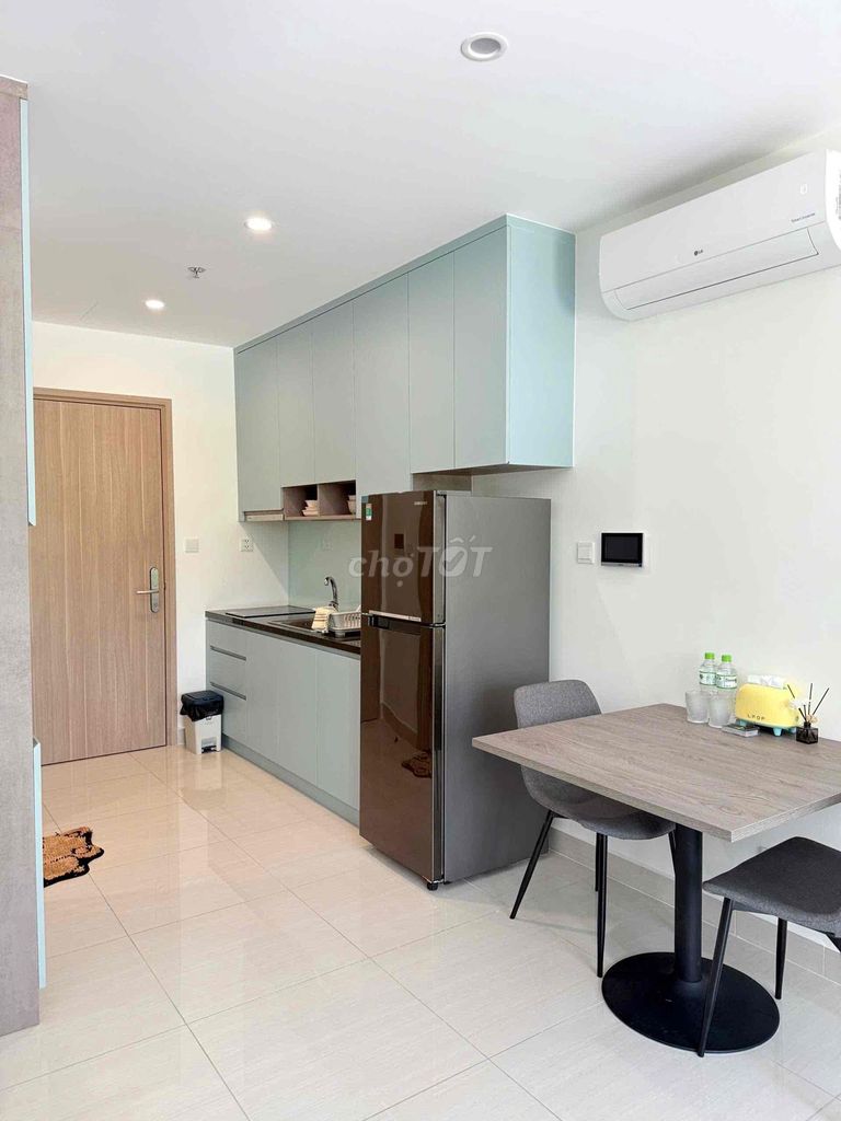 rents the studio full interior - 7 million a month - vinhomes grand park
