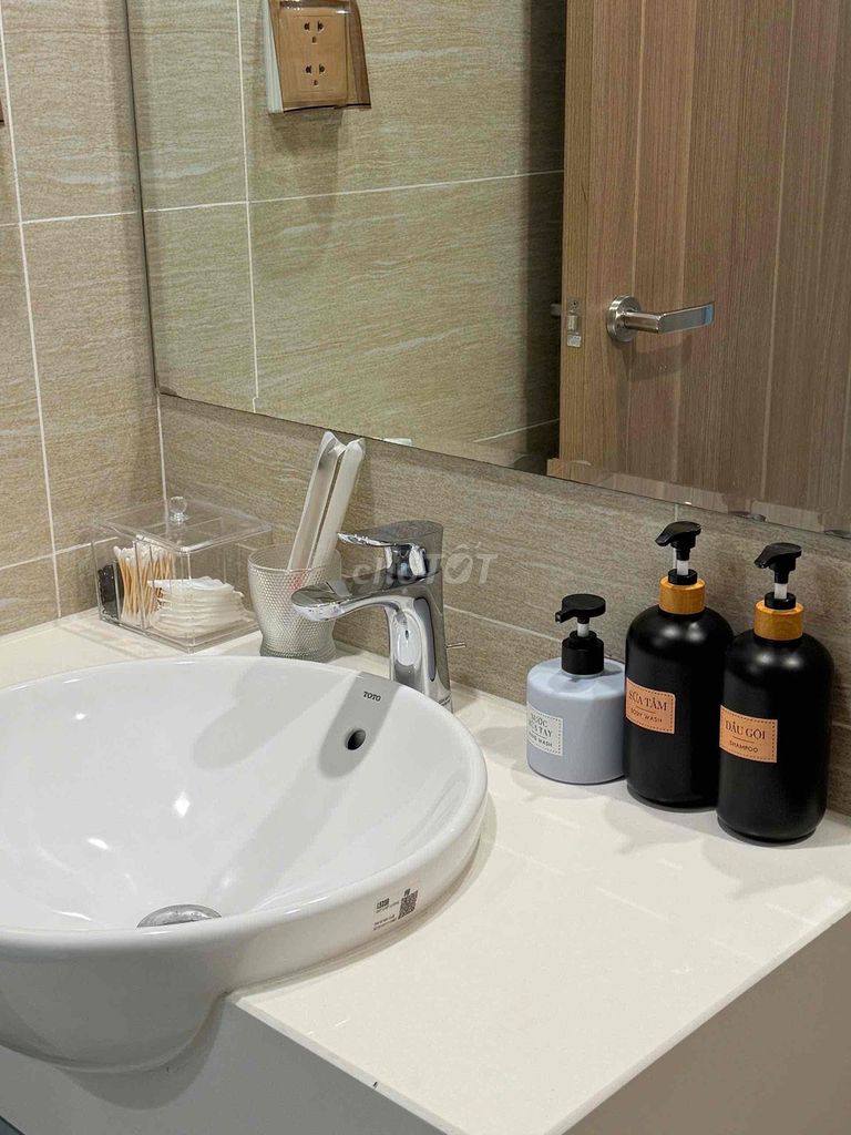 rents the studio full interior - 7 million a month - vinhomes grand park