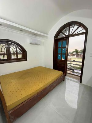 Rent the balcony apartment near the multi-full new room prayer bridge