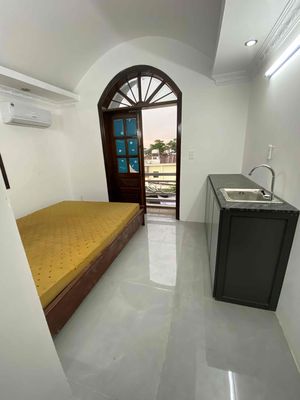 Rent the balcony apartment near the multi-full new room prayer bridge