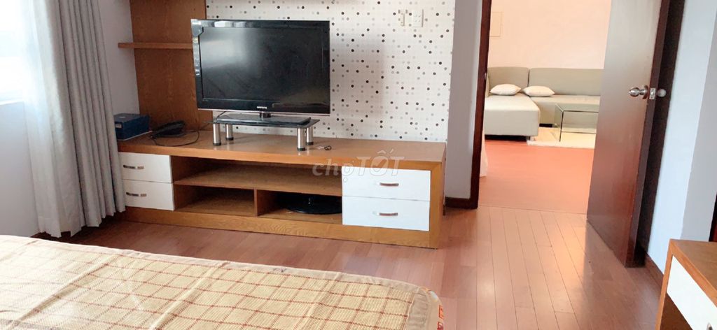 Rent Prince Plaza High House - 129m2, 2 bedrooms, Full interior.