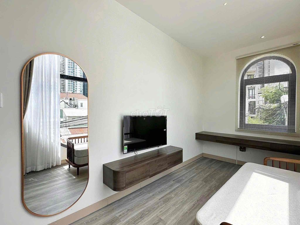 Opens the new apartment 100% – full of modern studio interiors • 1 P