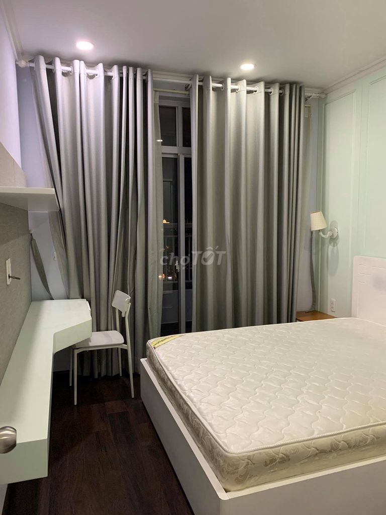 Rent The Prince Residence- 110 m, 3 bedrooms, upper floor.