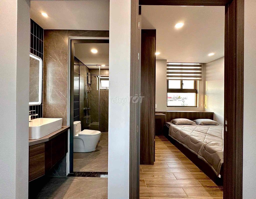 Rent the apartment. One bedroom. Full view.
