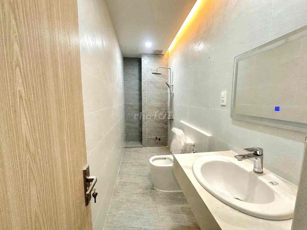 service apartment - full interior - balcony elevator log log cbc