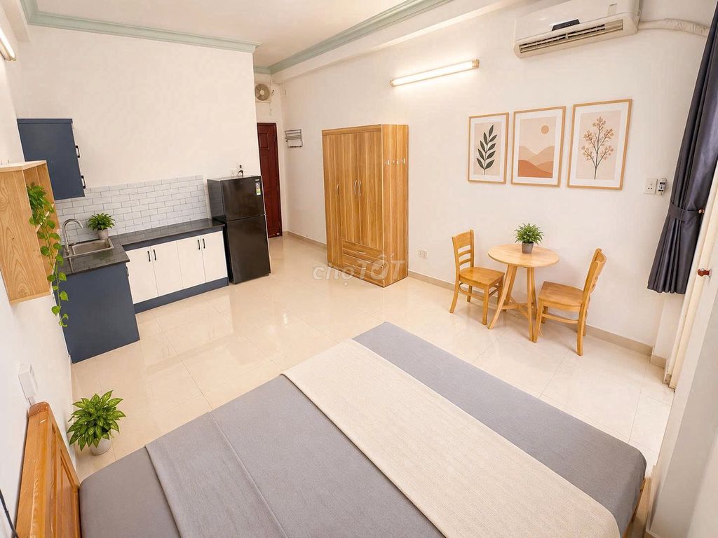 A balcony studio full interior