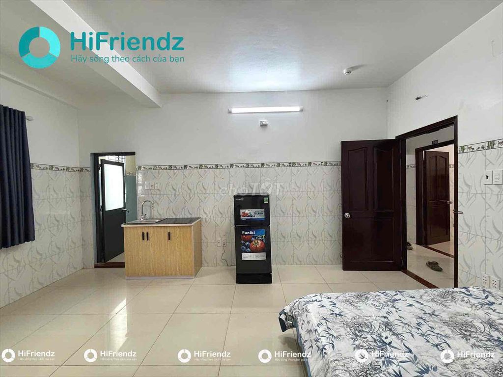 The studio is full of beautiful furniture near the station - Hà Huy Giáp.