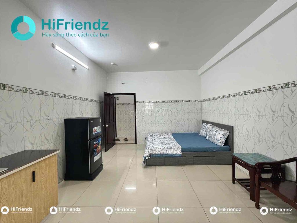 The studio is full of beautiful furniture near the station - Hà Huy Giáp.