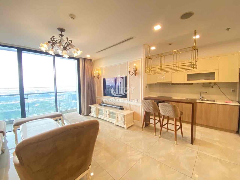 Three bedrooms Bason View Rivers of the Roses, big area.