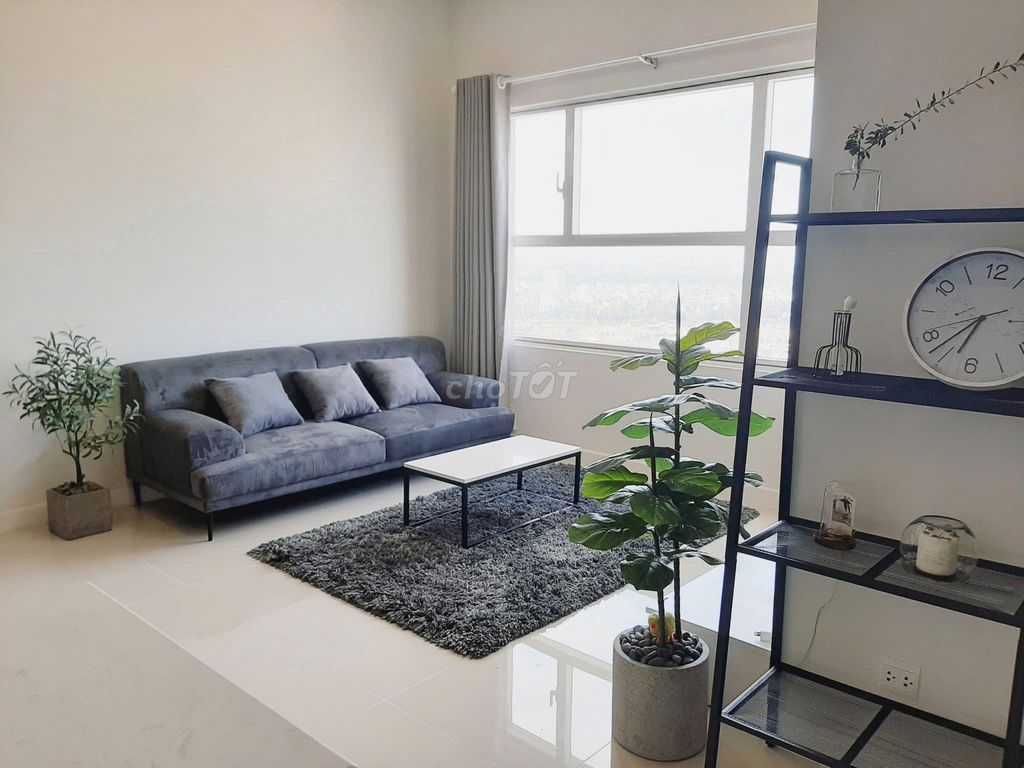 Rent two more bedrooms, two more toilets, 76 meters. Good housing.