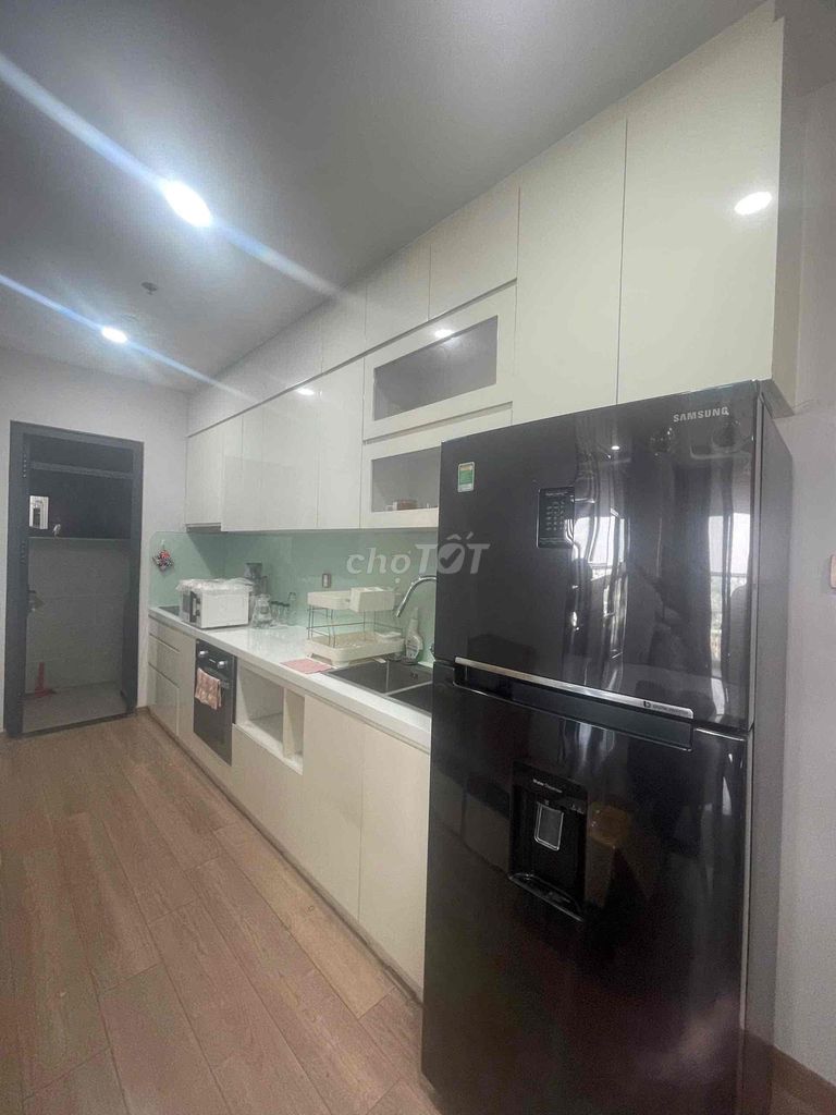 Get ParkView Residence 152 Điện Biên Phủ two bedrooms, two toilets for 18 million.