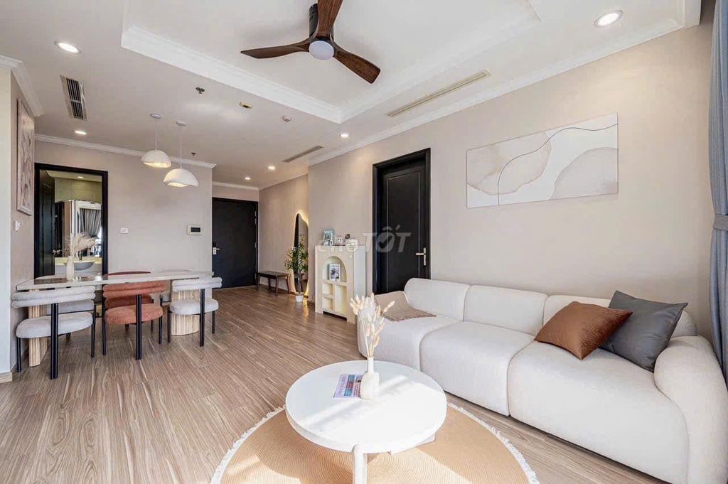 Rent a Kingston Phú Nhuận-40 m-12 million a month.