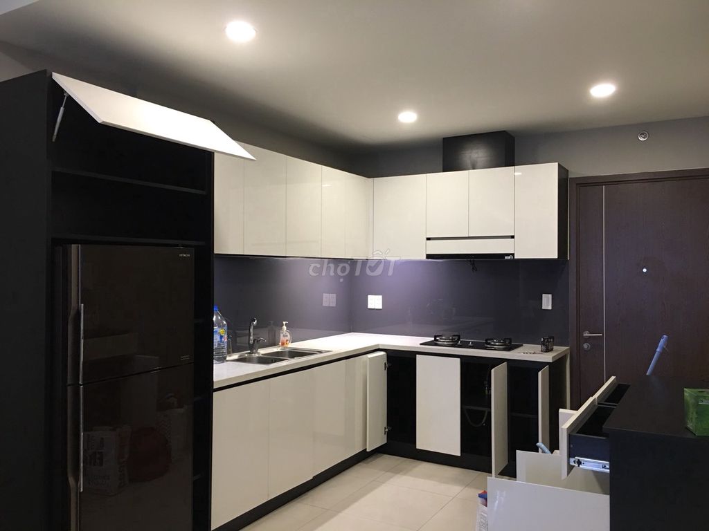 Rent two bedrooms. 73 M2 apartments. Lexington novaland 16 million.
