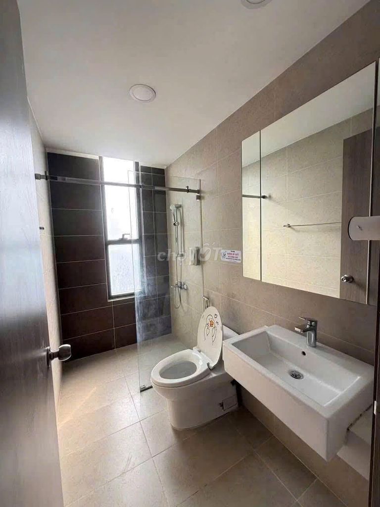 Rent C/c Ruby Garden-Full interior 90 m2 at 10.5 million a month, home empty