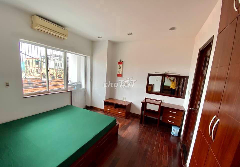Two bedrooms. Two toilets. 75 M2 for Bigemco apartments, 12.5 million a month.