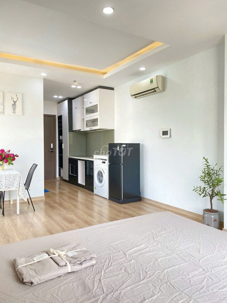 The officetel is only 11.5 million Garden Gate near the airport.