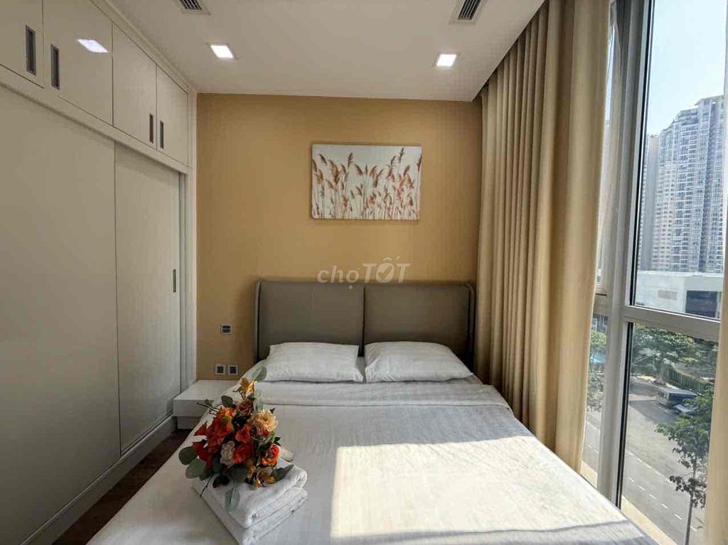 Rent two full bedrooms - Vinhomes Central Park