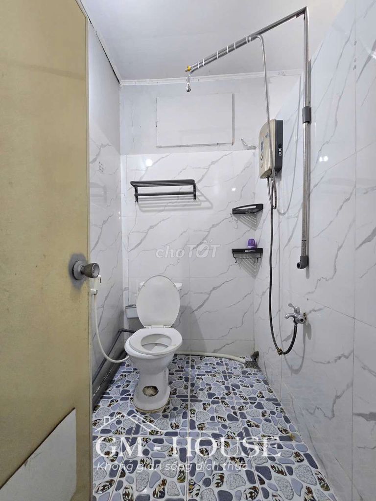 The apartment is 35 meters with a private washing machine, right here in the Ministry.