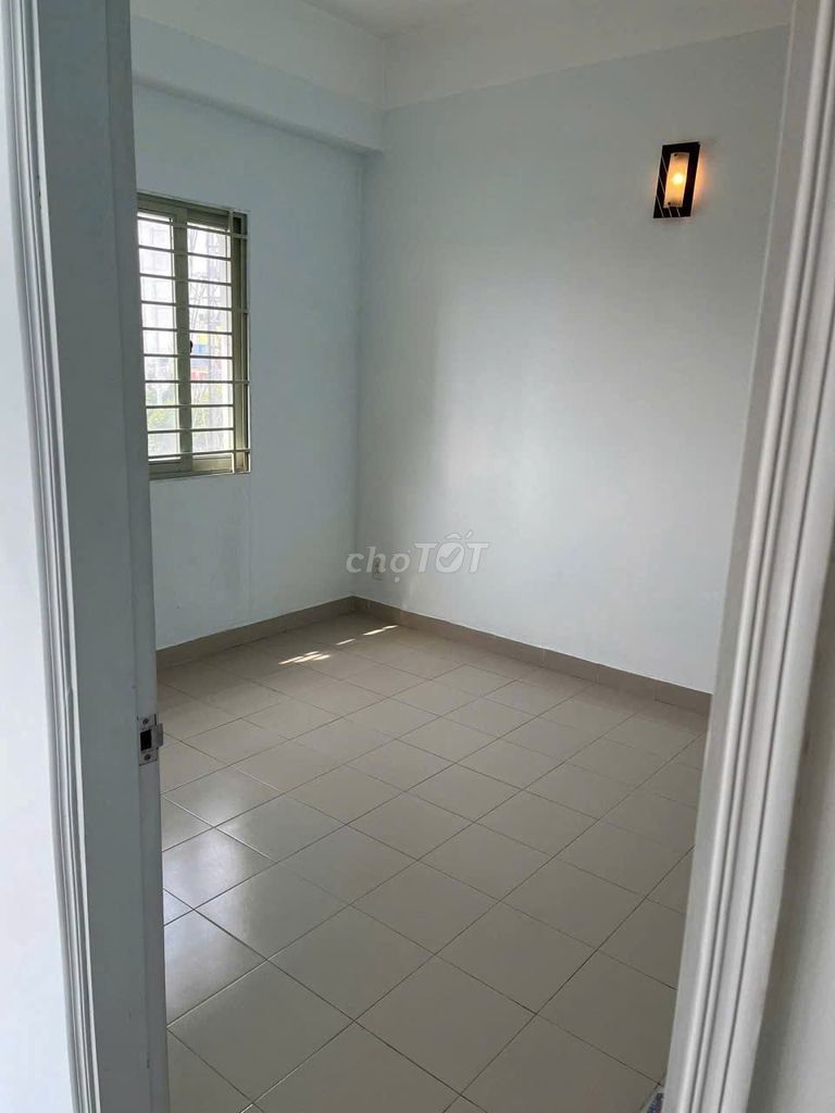 Vũ Huy Tấn apartment 63 m2, 2 p sleeps at 9.5 million a month