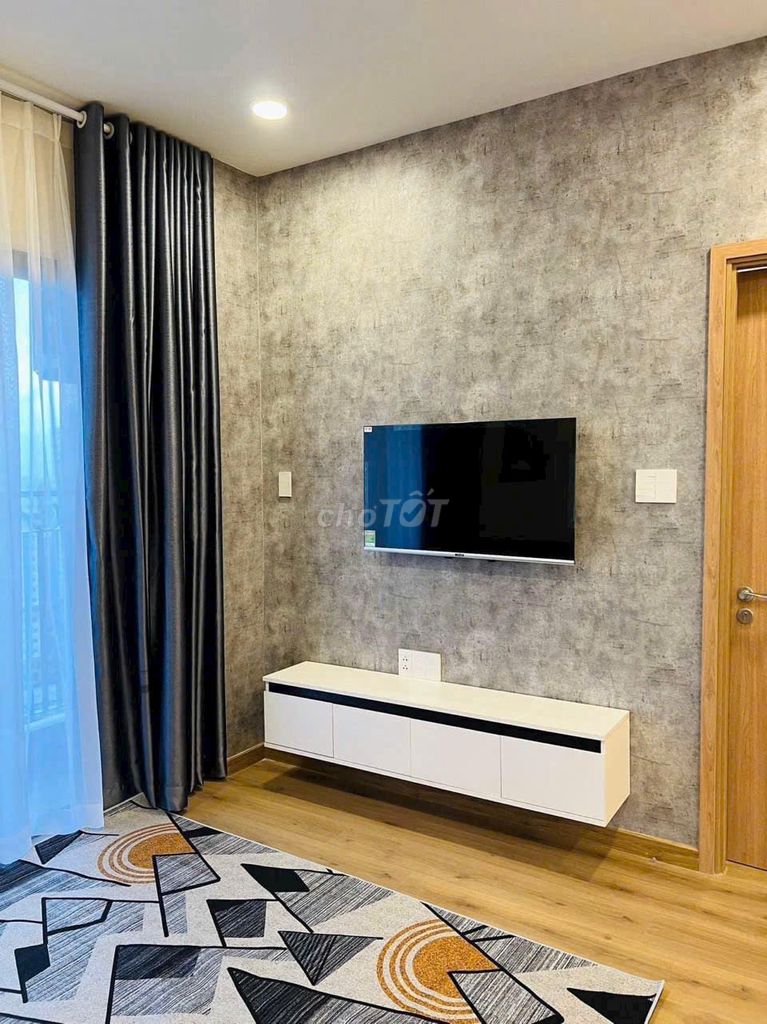 Renting apartment Viva Plaza, District 7. One bedroom cost 7.5 million, 2 bedrooms for 8.5 million, 3 bedrooms for $13 million.