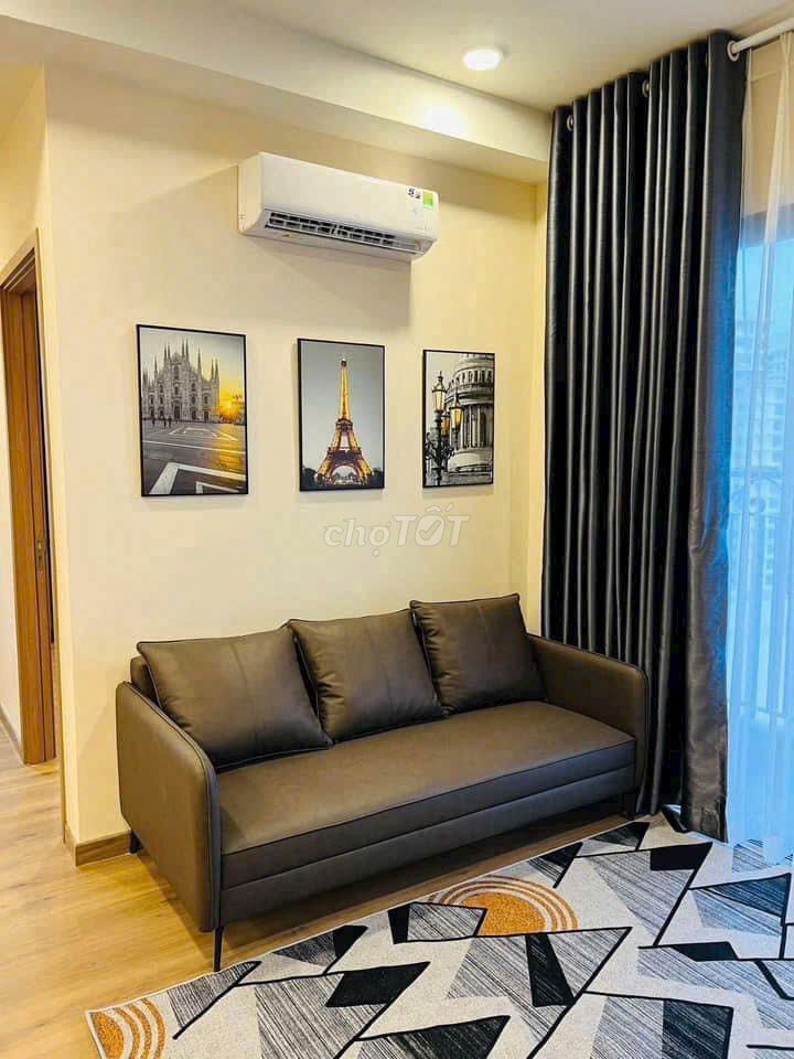 Renting apartment Viva Plaza, District 7. One bedroom cost 7.5 million, 2 bedrooms for 8.5 million, 3 bedrooms for $13 million.