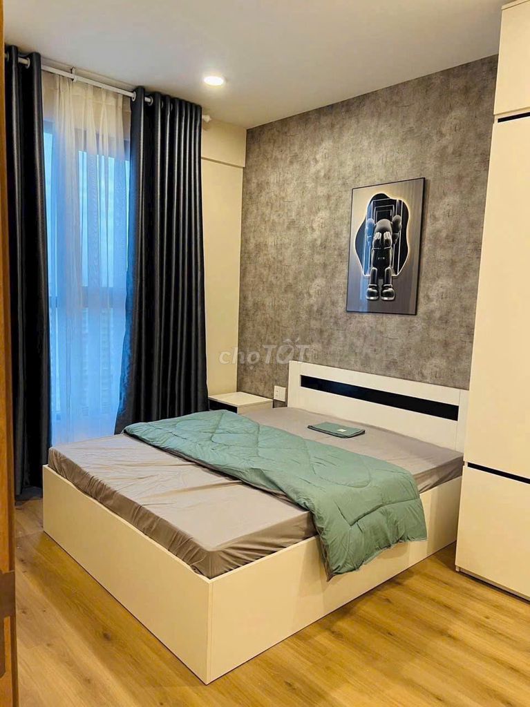 Renting apartment Viva Plaza, District 7. One bedroom cost 7.5 million, 2 bedrooms for 8.5 million, 3 bedrooms for $13 million.