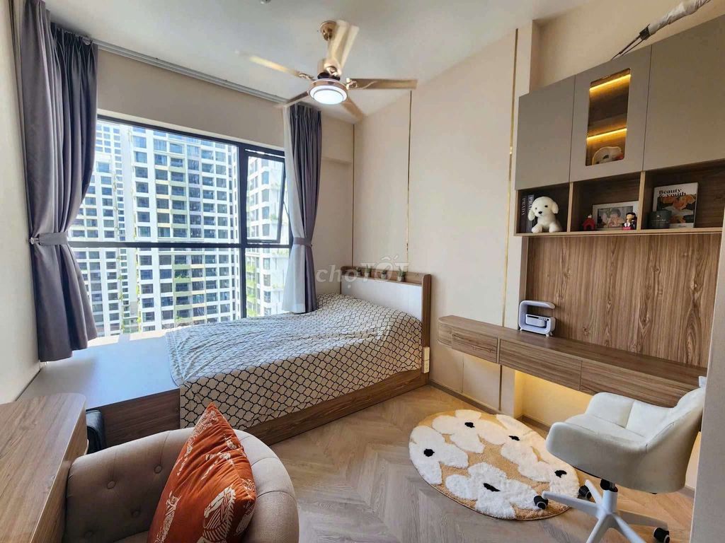 Rent the apartment for two bedrooms.