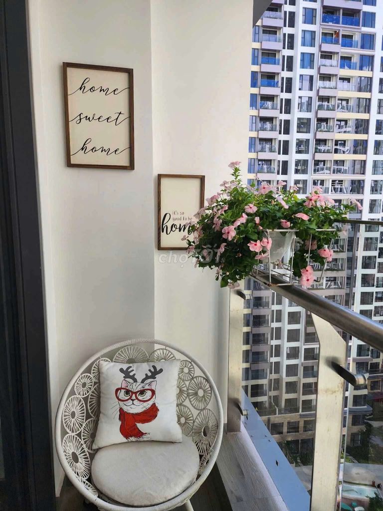 Rent the apartment for two bedrooms.