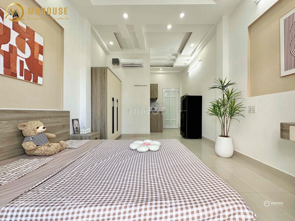 The balcony service apartment, private wash-cleaning machine right here in lbb, Constitutional college, Red Eagle.