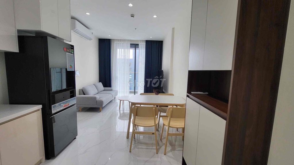 Rent two bedrooms. A full-on Full-house bathroom, new D-Aqua Bến Bình Đông District 8.