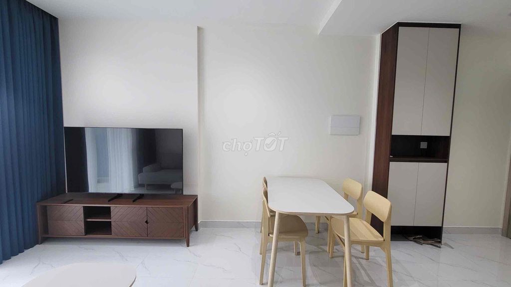 Rent two bedrooms. A full-on Full-house bathroom, new D-Aqua Bến Bình Đông District 8.