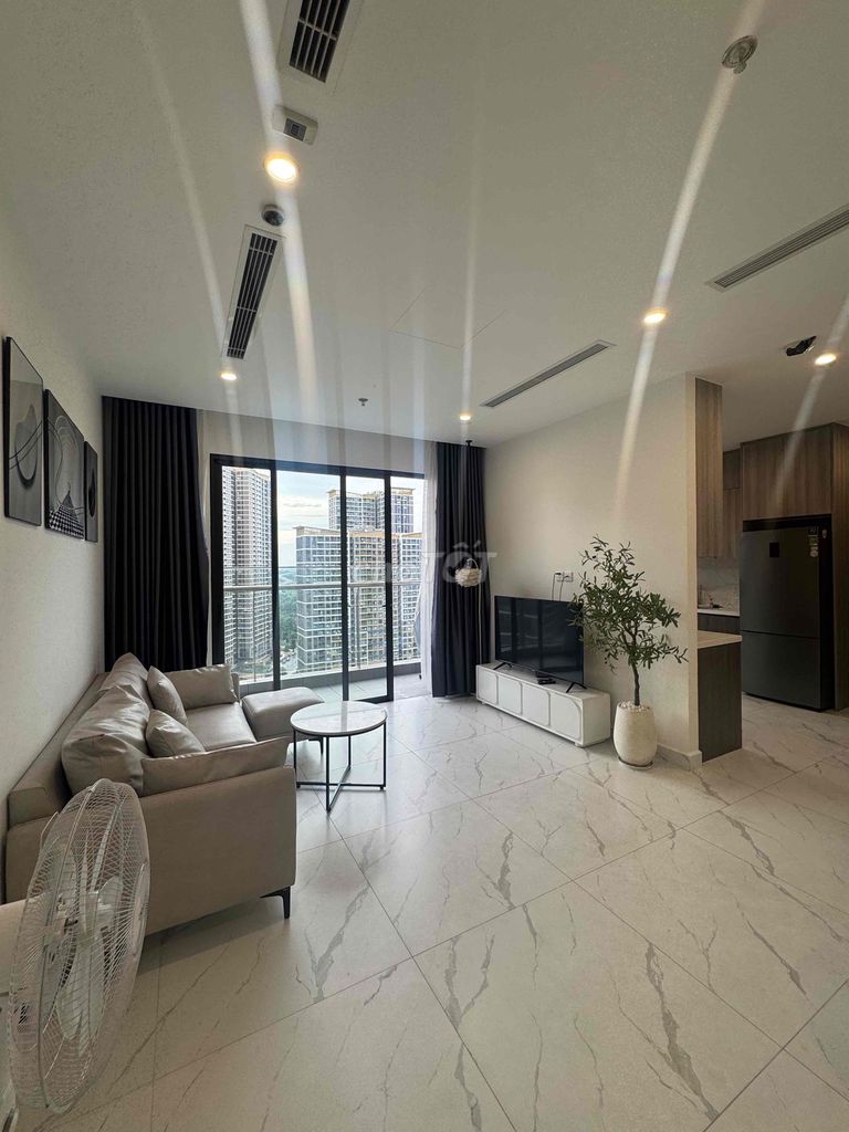 Vinhomes Grand Park apartment 2 bedrooms next to Vincom