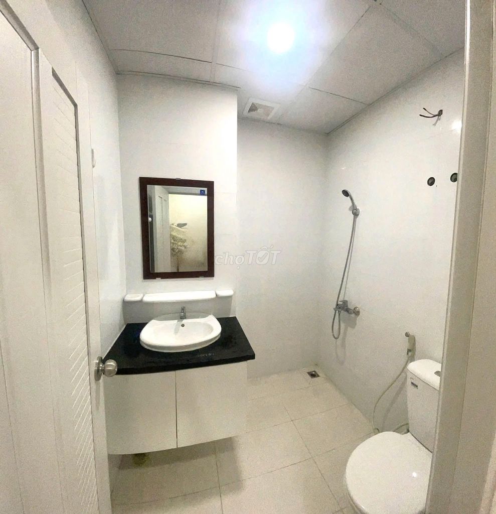 Rent C/c Kim Buu-Trường Chinh, full interior of two bedrooms at 7 million a month.