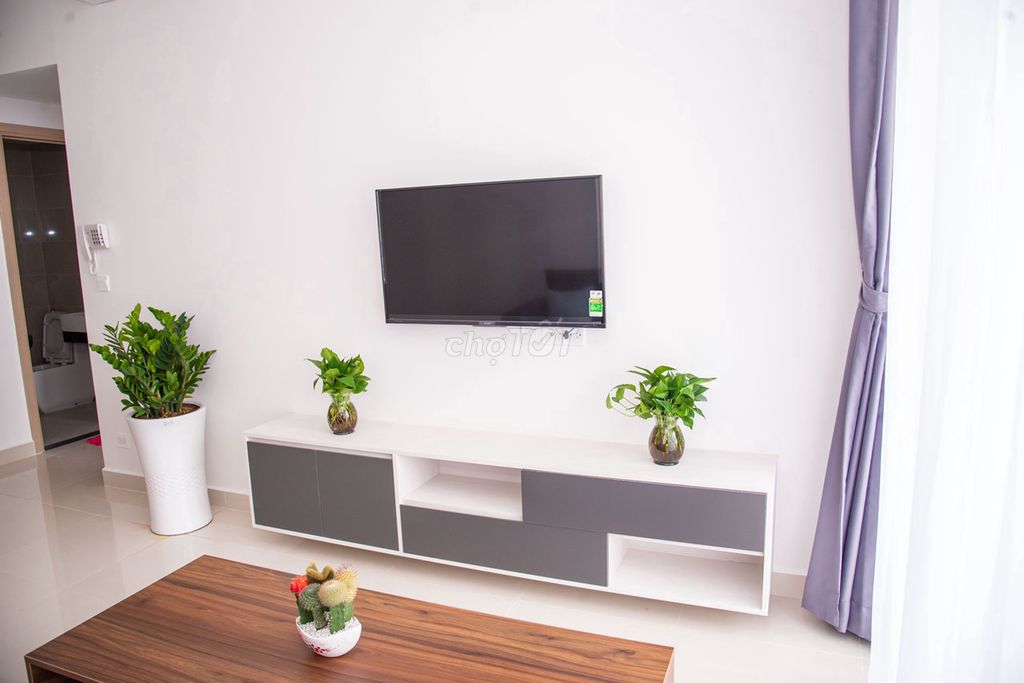 Renting Chung cư Phú Thọ, District 11, 65 meters, 2 bedrooms, 10 million.