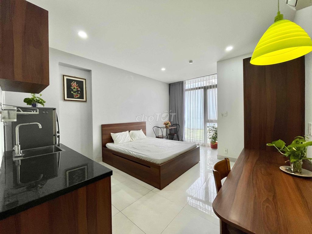 Rent a big window apartment, separate washing machine