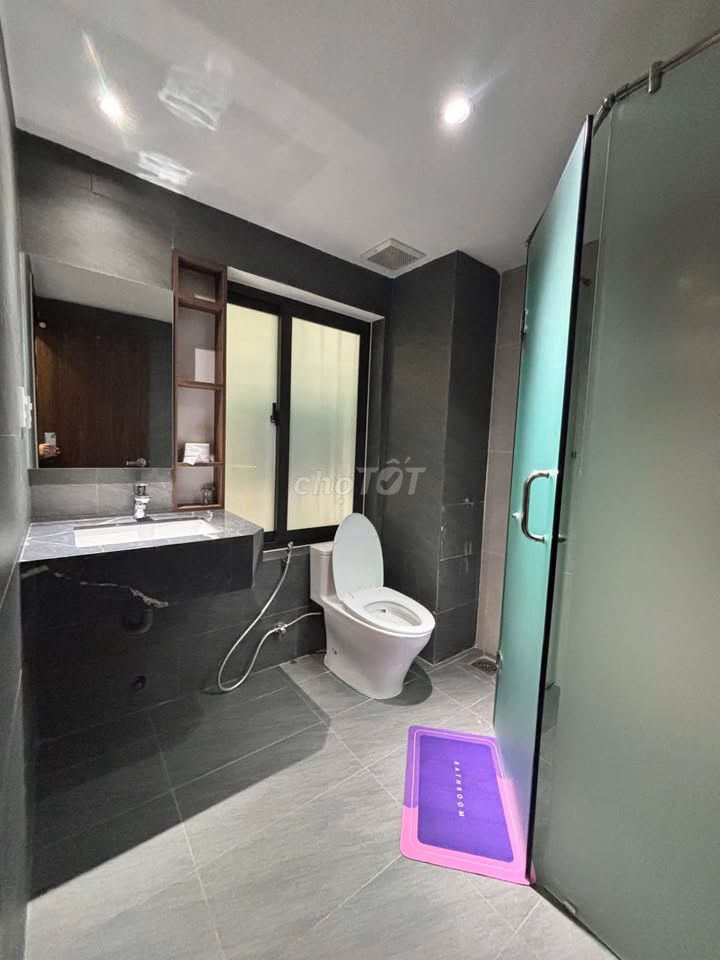 Renting the Plaza Republic, the 7th and 2nd apartments for 14 million a month.