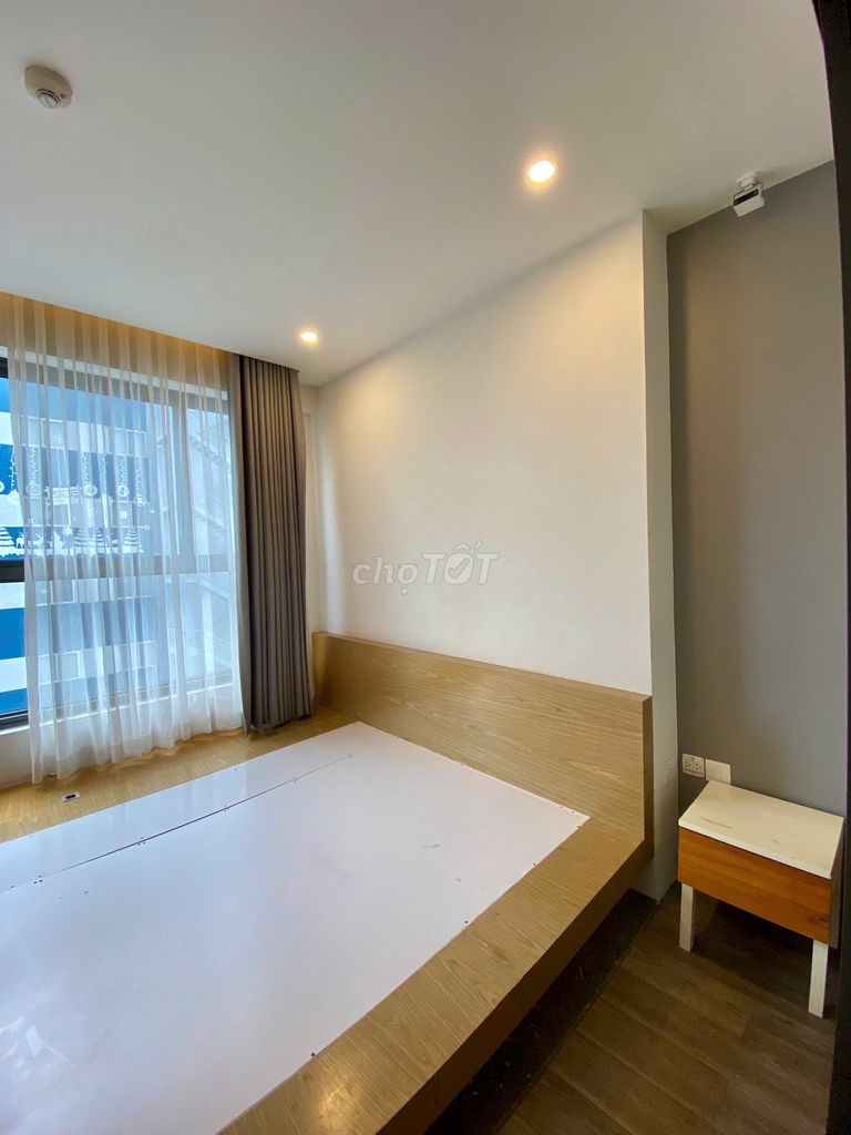Rent a room 55 meters 14 million a month of nice furniture, move in immediately, at Botanica Premier