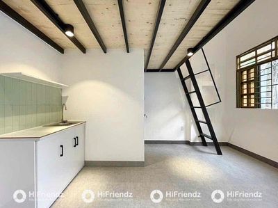 Super-Chariny has enough furniture to use nearly 40 meters of peace