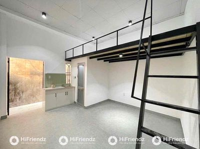 Super-Chariny has enough furniture to use nearly 40 meters of peace