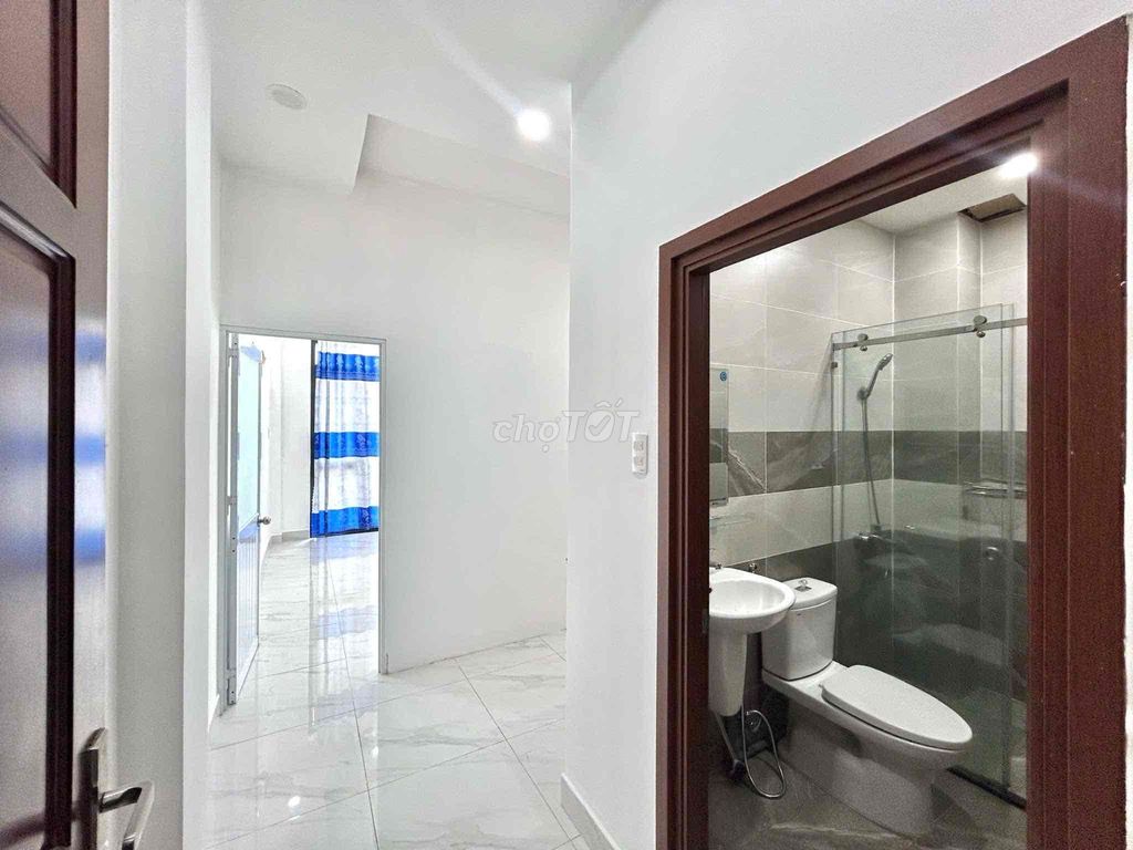renting a balcony apartment nearly 30 M2 full nthat