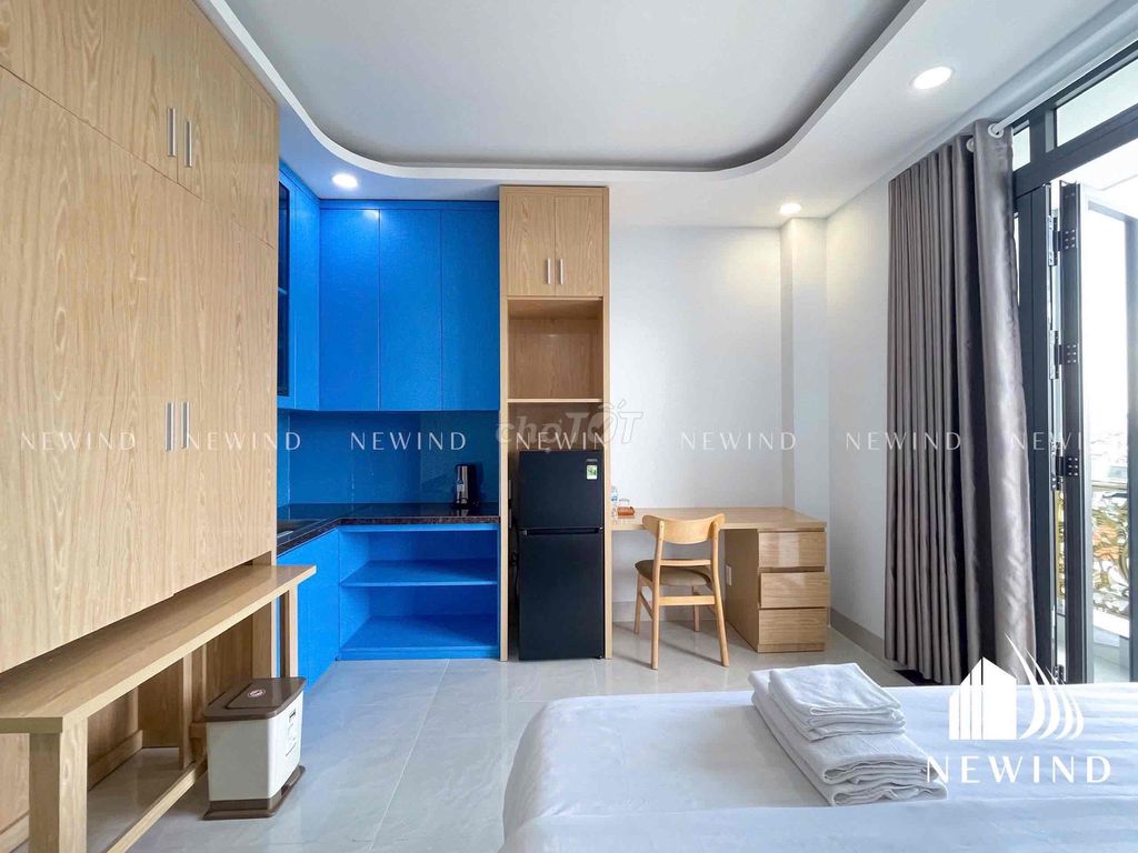 Rent studio full interior, private washing machine, credit card only.